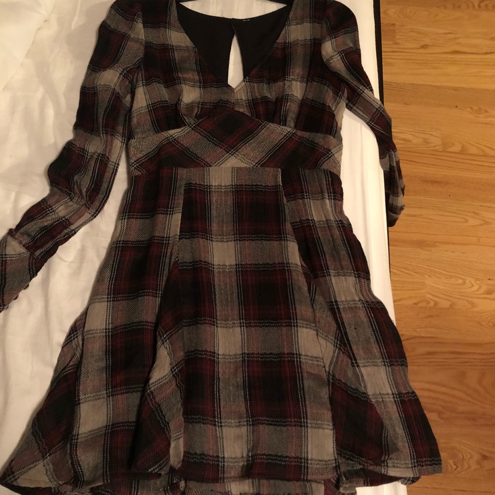 Short dress